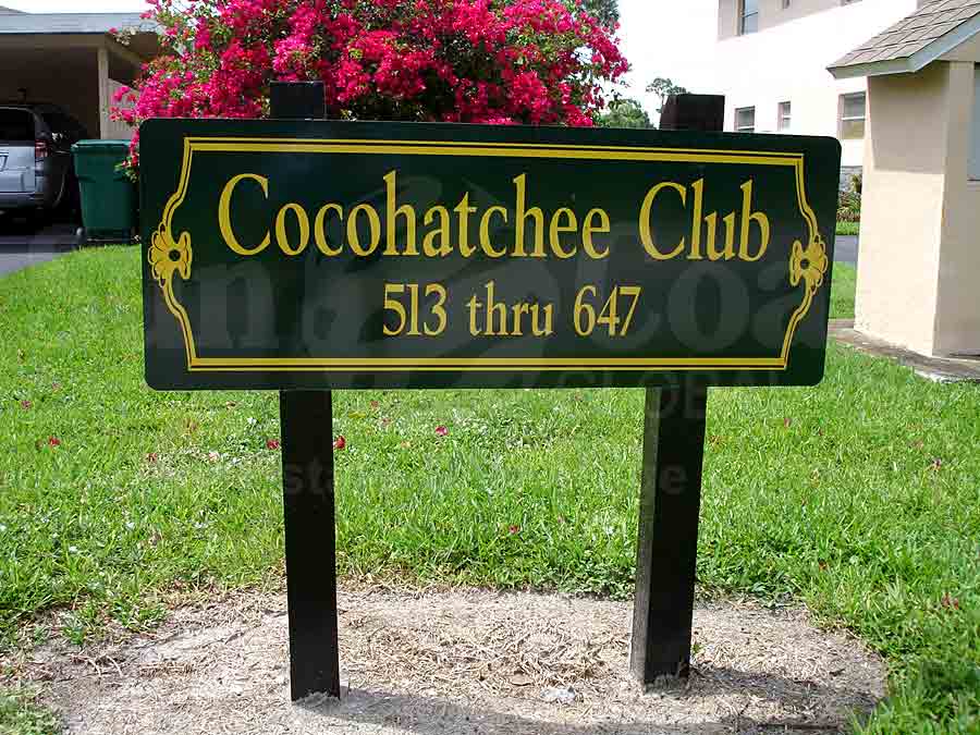Cocohatchee Club Signage